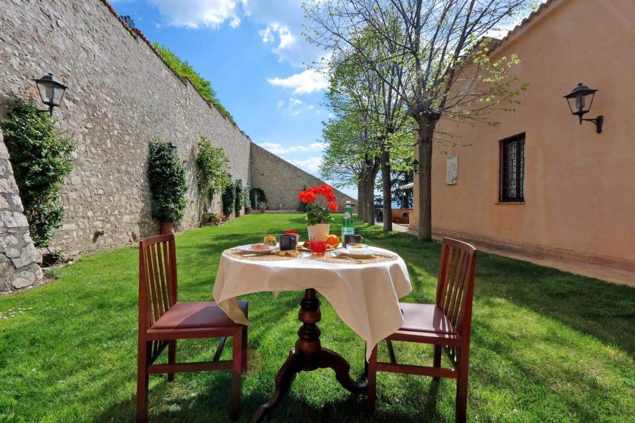 Relais Al Convento Affittacamere Campello sul Clitunno Esterno foto